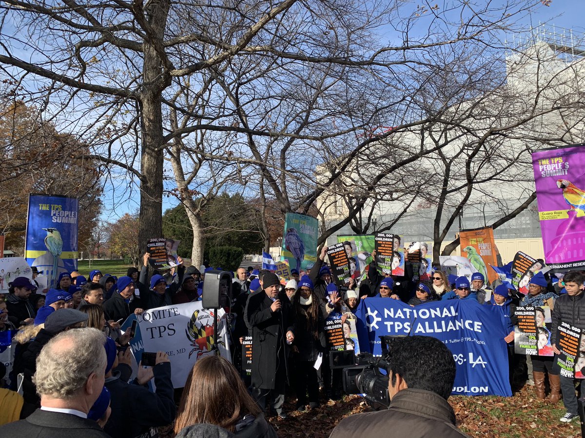 Spent the morning surrounded by courageous #TPS recipients as they continue to demand for #ResidencyNow because #HomeisHere