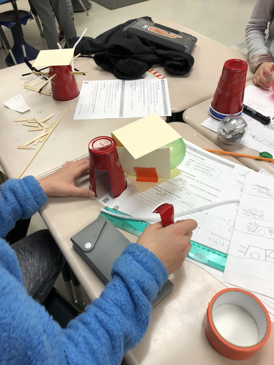 SimpsonTremont's tweet image. Designing @SpheroEdu armor for battle bots. 
 “This doesn’t balance.” “What are you going to do fix it?” “I need to add weight on the top. I need to figure out how because I don’t have anymore supplies.”
@TremontLions #uacreates @theLibraryBug