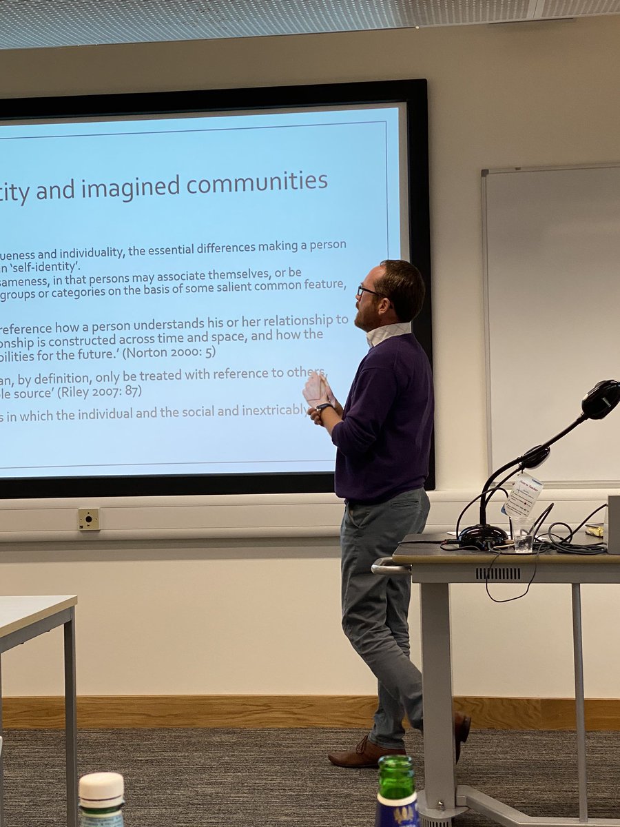 #a.r.uLinguisticsResearchafternoon#DrSebastianRasinger