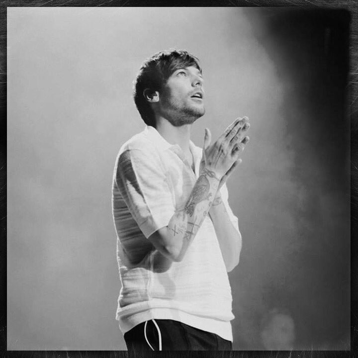 111 days to goI hope that Walls gets the support/appreciation/recognition that the masterpiece physically deserves on 31st Jan!!Louis has worked extremely hard putting his absolute all into Walls so we need to give the album the appreciation that is well deserved!!