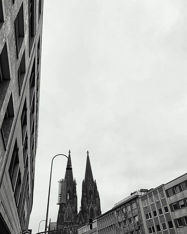 distantstation's tweet image. Cathedral repairs, Köln. ift.tt/362OF8D