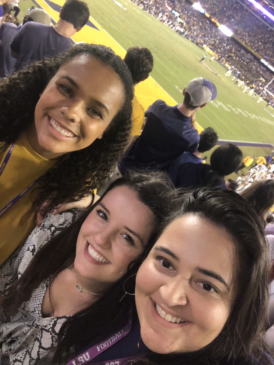 itsjengreene's tweet photo. got to see some sweet @campfuego fam at the LSU game on Saturday♥️🥺 @BriLea_24 @hallieer https://t.co/q4F72HezWf