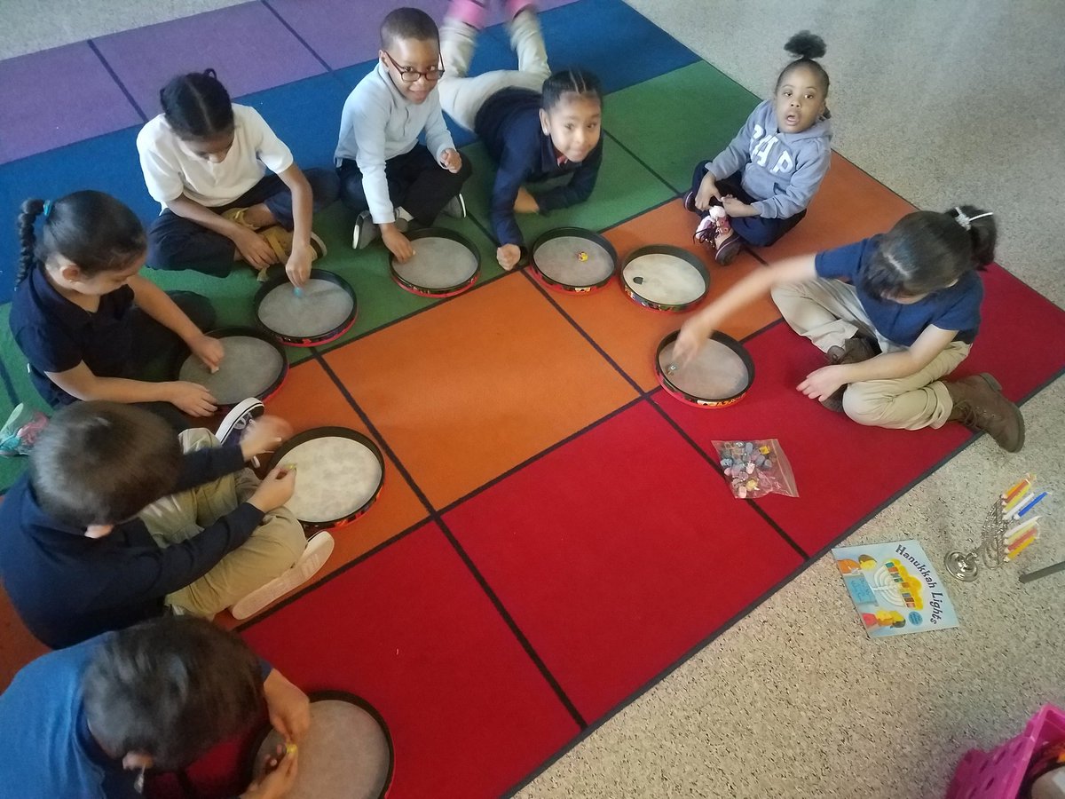 A music class trifecta: learning about Hanukkah, singing the dreidel song and working on our fine motor skills. Got a little math in there as well, counting the candles in the menorah. "I LOVE this Hanukkah!" 😍 #rcsdroctogether #RCSDonefamily #rcsdarts #rcsdsch4