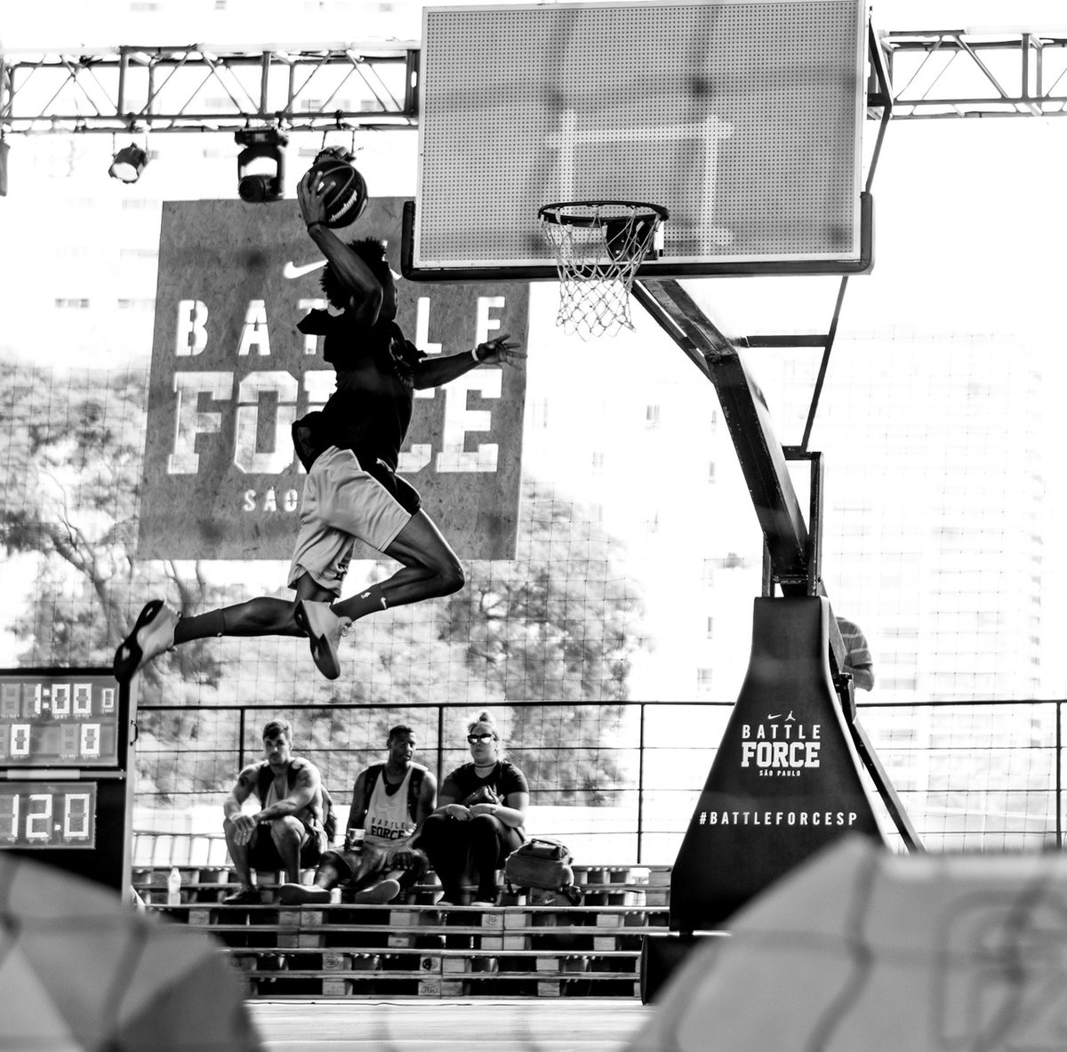 DeepSkyCo's tweet photo. Business and Basketball are almost identical, the last quarter is what matters the most, on this quarter you have to be on top of your game, play it to your strengths, and strategize for the win. Check out this article to get on top of your game. https://t.co/ljImfmLqZT https://t.co/dy2xApz7xl