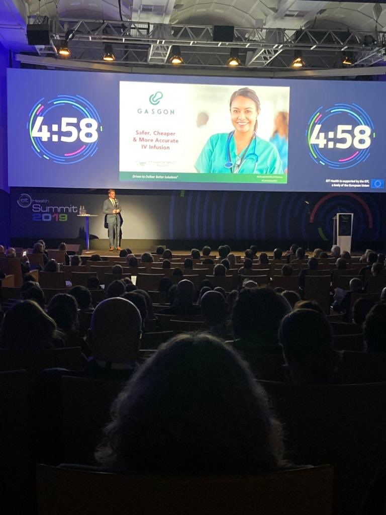 VincentForde's tweet photo. Incredibly proud to be awarded 2nd place overall in Europe among many exciting and impactful #medtech innovations. Congrats to all participants and HUGE thanks to all @EITHealth @EITHealth_UKI for continued support and a stunning final event in Paris #ECH2019 #EITSummit https://t.co/P2CQrIUwWg