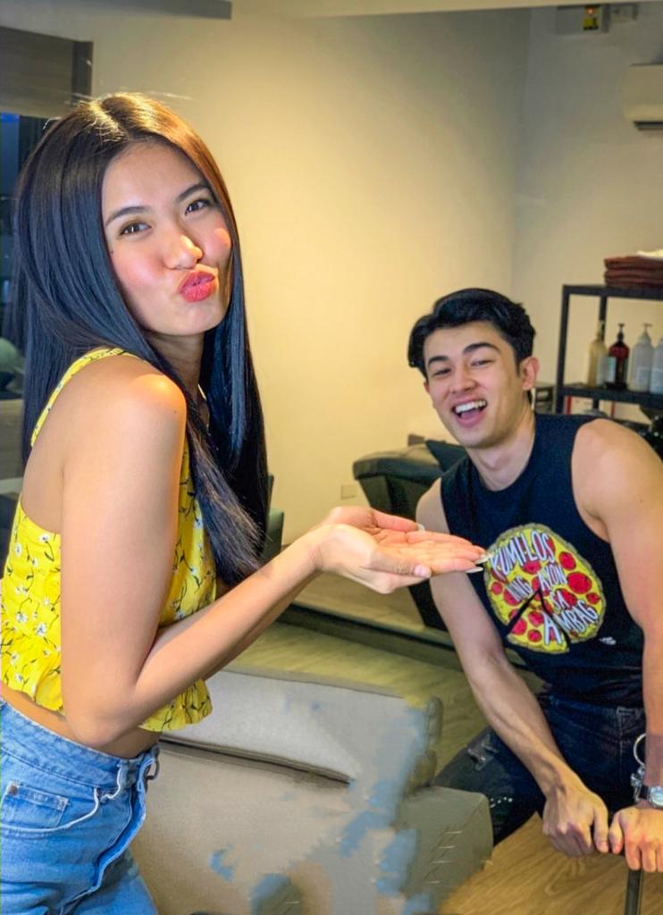 kookiedore's tweet photo. cute 🥰

@louyanong @itsdredesu https://t.co/JBf7IH1uac