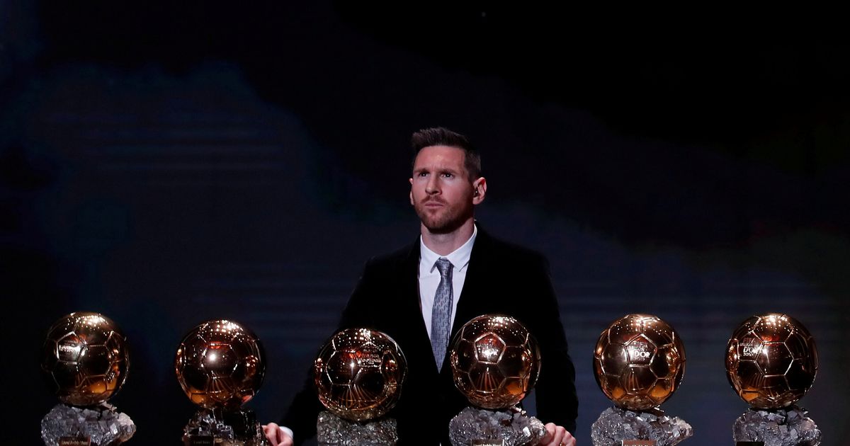 Ballon d’Or : Un sixième trophée pour Lionel Messi, la débâcle de Liverpool, Rapinoe sacrée sans surprise, ce qu’il fallait retenir de cette soirée huffp.st/w37DhJO