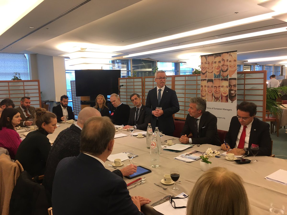 CEC_Managers's tweet image. The 13,6 million European managers act as bridge builders between workers and employers. That’s why CEC invites European social partners and policy-makers to join the discussion about the future of the profession and for #socialdialogue. #ManagersForEU #ManagersForFuture