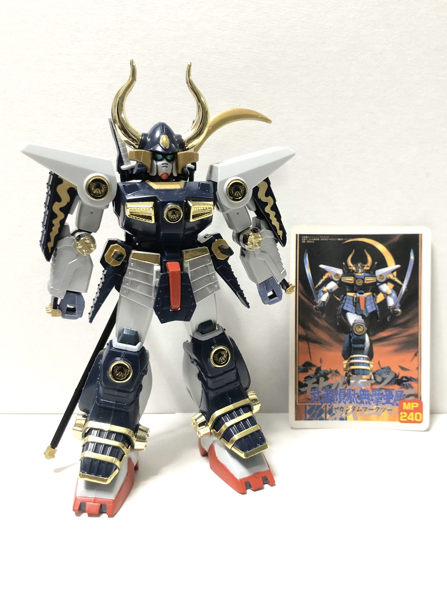 ムシャガンダムクロス 武者頑駄無摩亜屈 ムシャガンダムマークツー ムシャガンダムクロス 武者頑駄無摩亜屈 ムシャガンダム