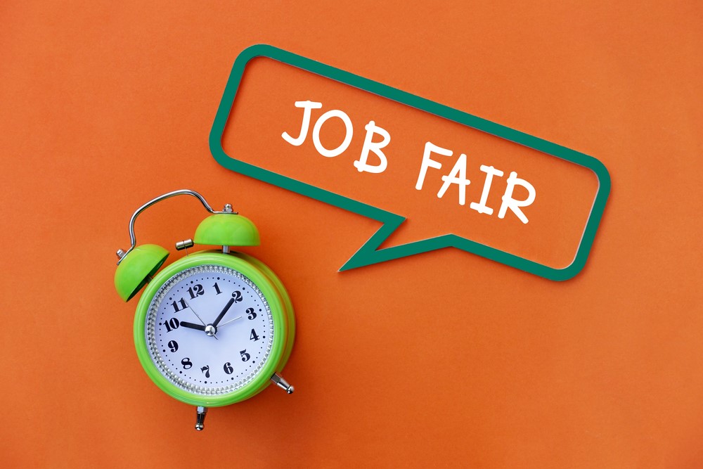 JCPinScotland's tweet photo. Join our Virtual Jobsfair event on Friday 6th December from 2.00 to 3.00pm.
We'll be sharing jobs in #Airdrie #Cumbernauld and #Kirkintilloch areas.  Join us on Friday to find out more. https://t.co/GYq8du1cpg