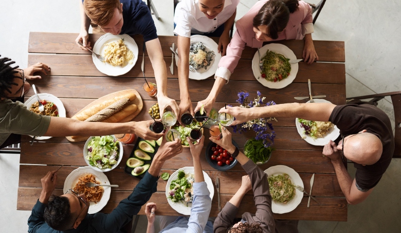 ElReferente's tweet photo. ☄ #Lanzamientos
Nace #WinDelivery, una plataforma para la gestión integral del ciclo de vida de los pedidos de comida a domicilio 🥘🍲🌯🥗
▶ https://t.co/odvF13a996 https://t.co/CafeUpWpMy