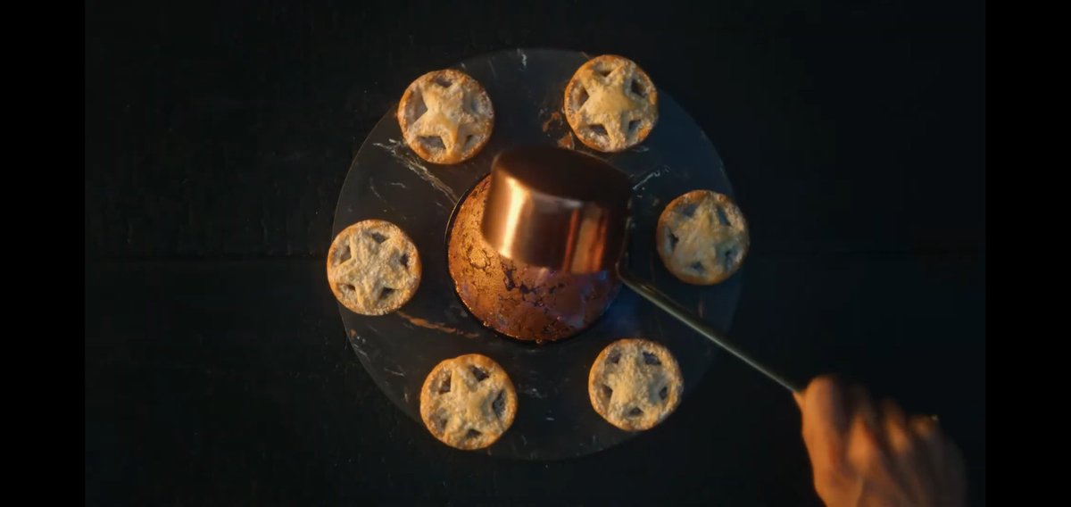 handambassador's tweet image. Available for bookings if you need anything stirred, dipped or poured.
See the Morrisons Christmas advert for my references
👏👌👍
#handmodel #handmodeling #christmaspudding #redcabbage #camembert #foodporn

Seriously though, any bookings contact my agent @HiredHandsUK