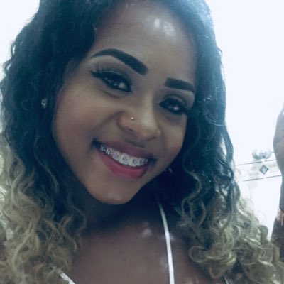 MariaNails2's tweet photo. #NovaFotoDoPerfil https://t.co/VtklGLe2Nz