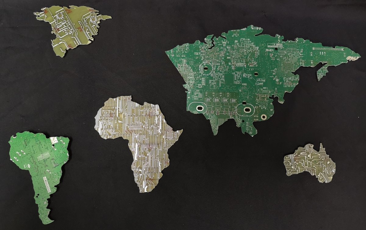 BadDogDesigns_'s tweet image. Making another #Map of the world out of old circuit boards for a couple of people. Europe and North America to do.

However, running low on scrap circuit boards to chop up, anyone got any larger ones they don&apos;t mind donating? #Makershelp

#WEEE #upcycled #electronics #PCB