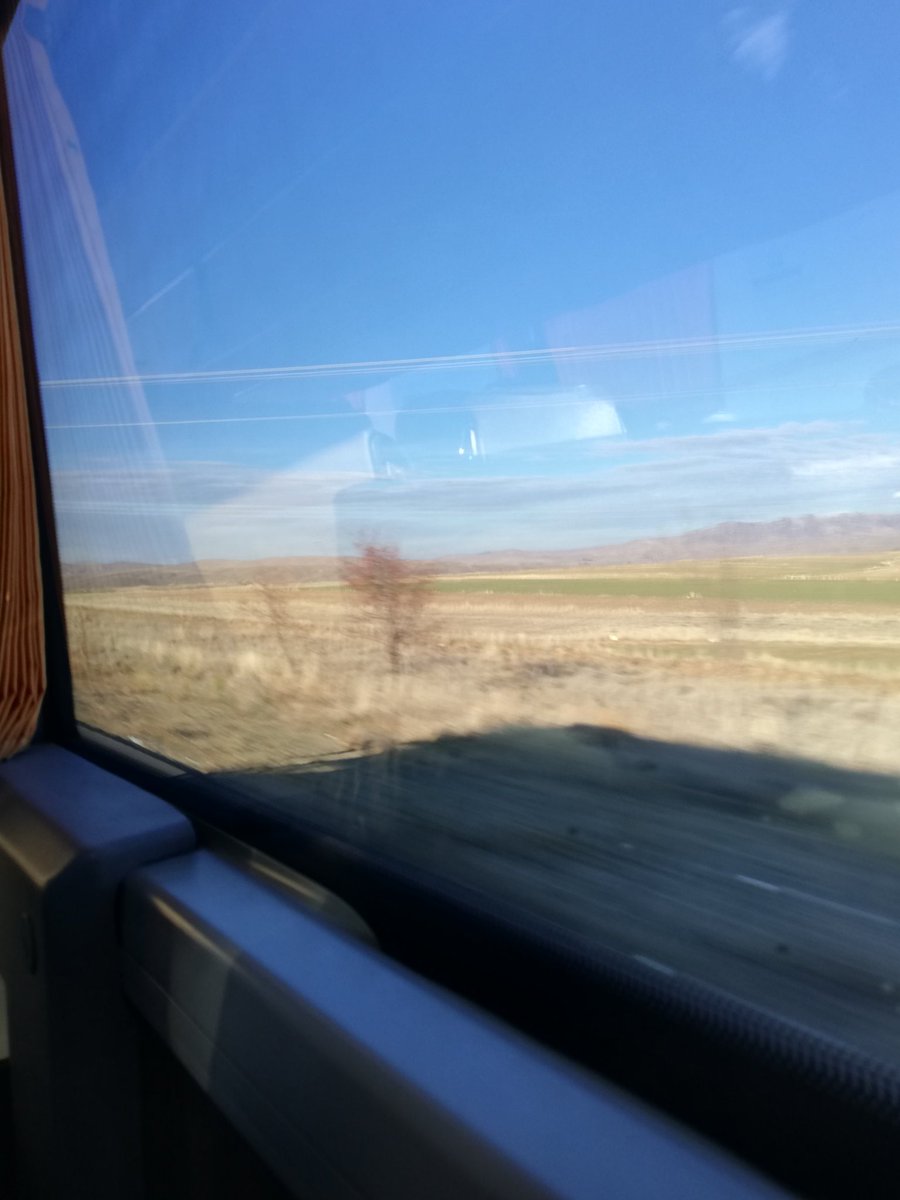 Bırak yol anlatsın herşeyi..
