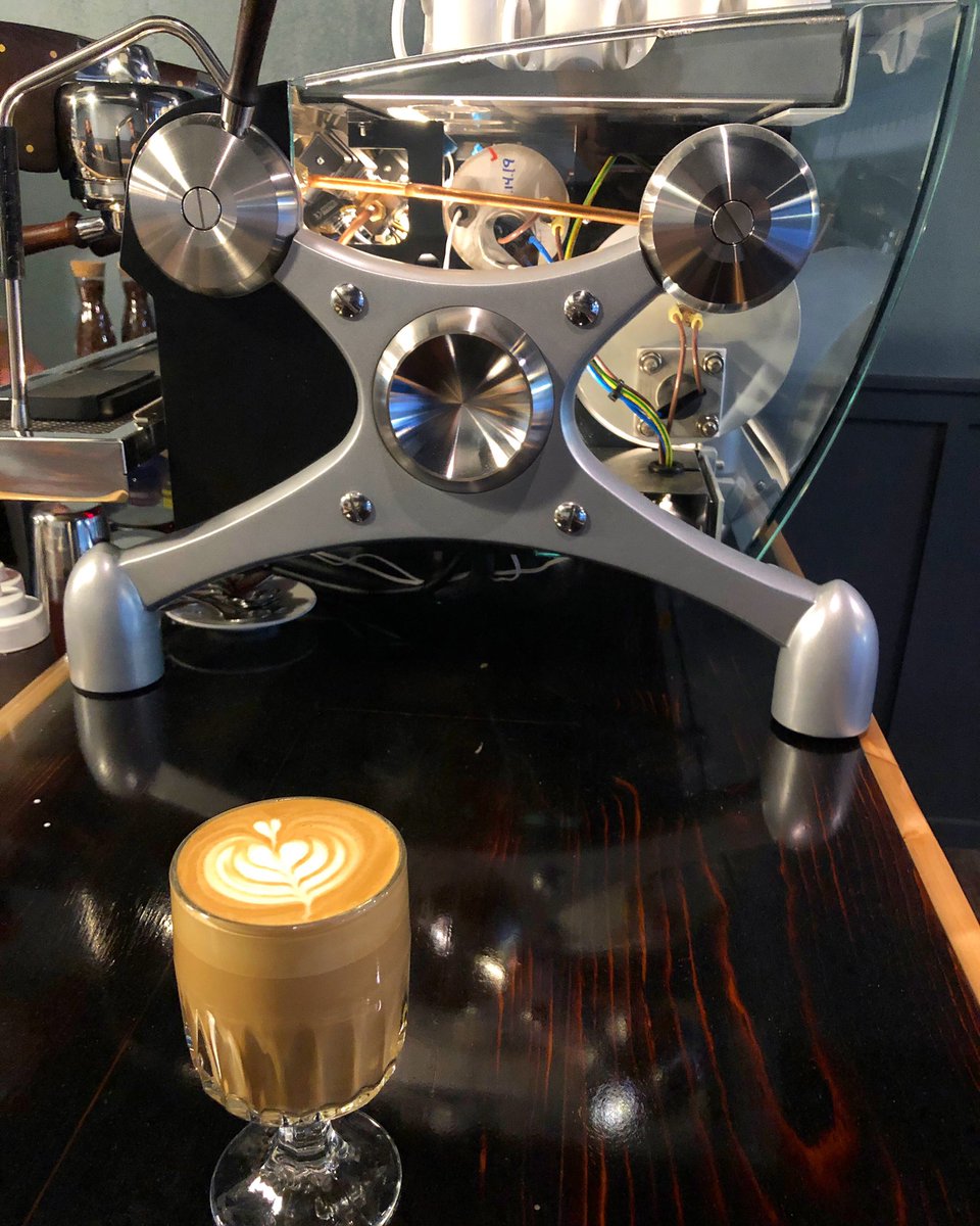 oandacoffee's tweet photo. So we did a thing. 
1316 Main St from
7-4 Monday through Saturday 
7-2 Sunday 
Mobile bar still on Main St as well M,T,Th and F 8-1. https://t.co/RbtGWfSIz5