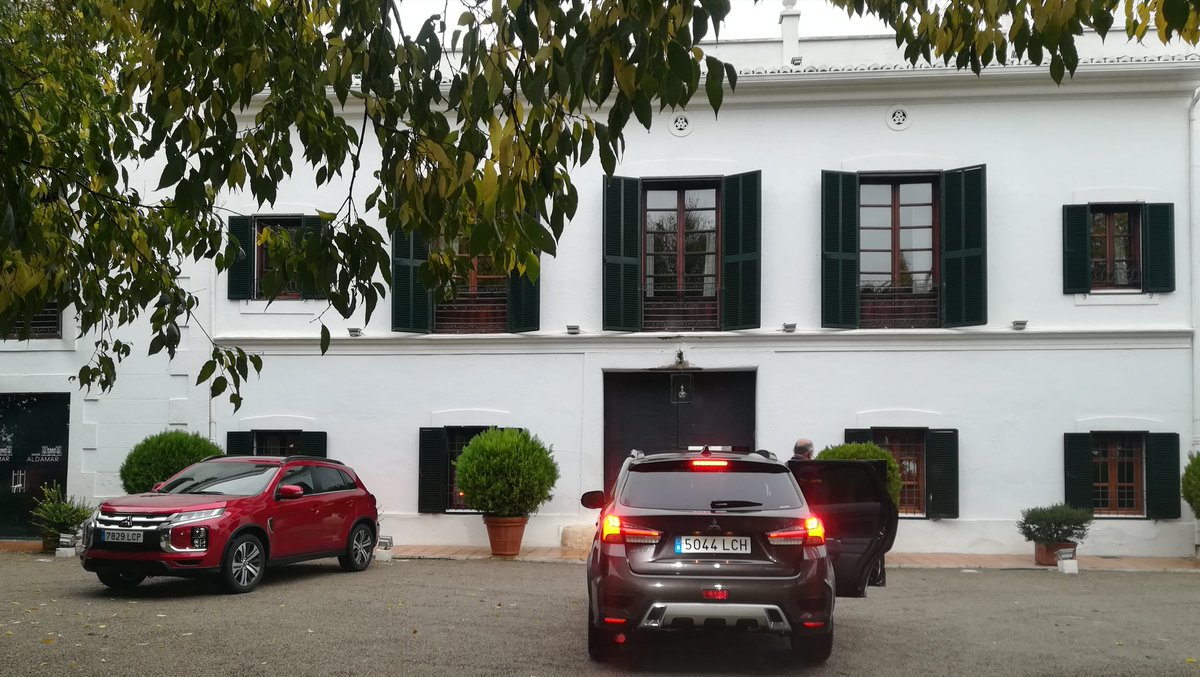 automotorcope's tweet photo. Probando nuevo #Mitsubishi superventas #ASX2019 #ASX diseño #DynamicShield #SUV #Todocamino Nuevo #motor #Coches #DriveYourAmbition Te lo contamos en #motor @COPE https://t.co/DhBt4SzT6Q