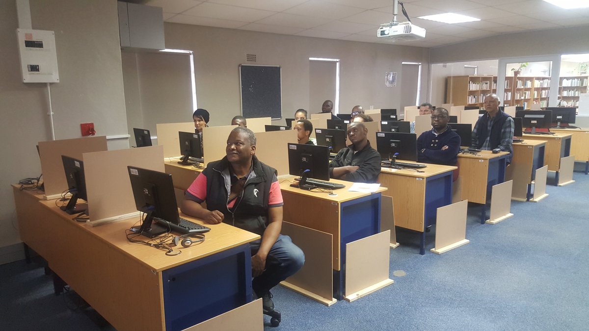 visioncade's tweet image. We are helping @FalsebayCollege teach Math concepts to their students by using drone coding in order to equip them for the future! #STEAMintoOurFuture #STEAMEDUCATION @FTWRobotics #dronecoding @WCED_eCulture @WCEDnews @WCED_HOD