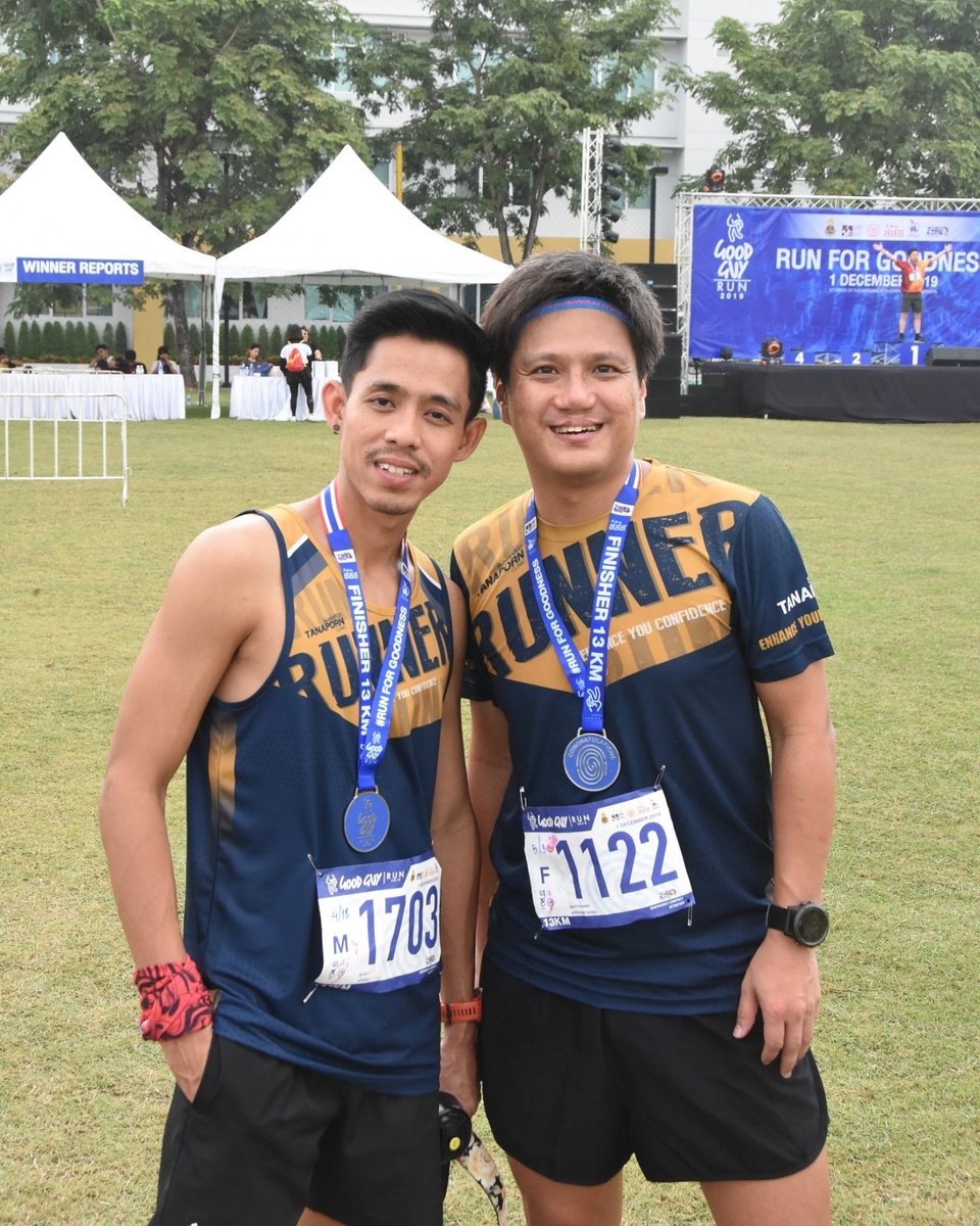 NinjaTooK's tweet photo. น้องบอล คว้าหมวกมาได้เหมือนกัน 🧢 อันดับ TOP 51 ของงานนี้ 👍 #เก่งมาก
#GoodGuyRun #GoodGuyRun2019 #RunForGoodness #tanapornclinicrunner #superminimarathon #minimarathon #worlderunners #wingnaidee #run #running #runner #tookkyrun #medal #finisher https://t.co/Q4JPUkZWF2