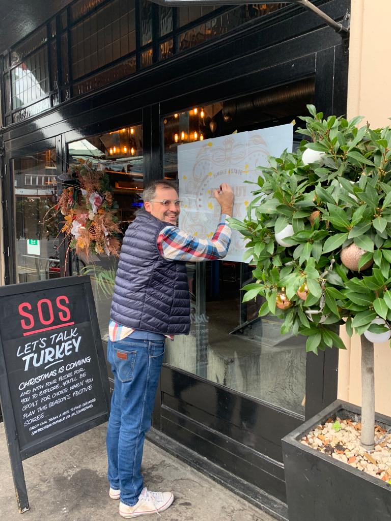 thisissmiths's tweet photo. We've got the legendary Matt Swan in today signwriting our windows for #Smithsmas!
Stunning @absolutelyx design.
#BetterWithCopper #farringdon #artwork #thisissmiths https://t.co/DLpEj6z6dR