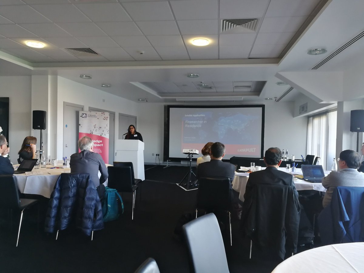 Hadn't realised the #EPSRC_catapultRIR event today is the "first time for <a href="/Catapult_UK/">Catapult Network</a> <a href="/UKRI_News/">UK Research and Innovation</a> <a href="/EPSRC/">Engineering and Physical Sciences Research Council</a> supported researchers are in the same room together". Thanks <a href="/NafeesaDajda/">Nafeesa</a> <a href="/SatAppsCatapult/">Satellite Applications Catapult</a> for highlighting this. Exciting collaborations developing!