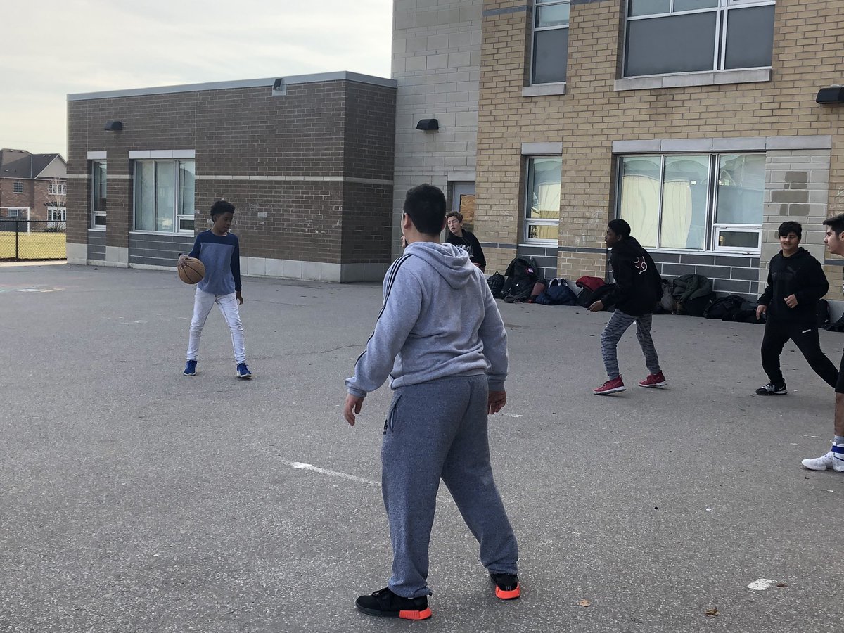 Class2Tweet's tweet image. No snow or jackets need for my lovely 8s last week compared to a HUGE snow mountain this week! @Hawksat25 #Christmastime #classfun #dpcdsb #Grade8 #SABFamily