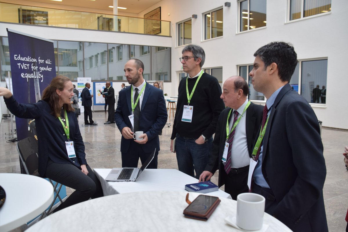 JETEdServices's tweet image. "Interoperable data systems: Enabling a South African innovation". JET's Kelly Shiohira discussing her presentation at the UNEVOC Global Forum on Advancing Learning and Innovation in TVET, Bonn, December 2019. #alit2019