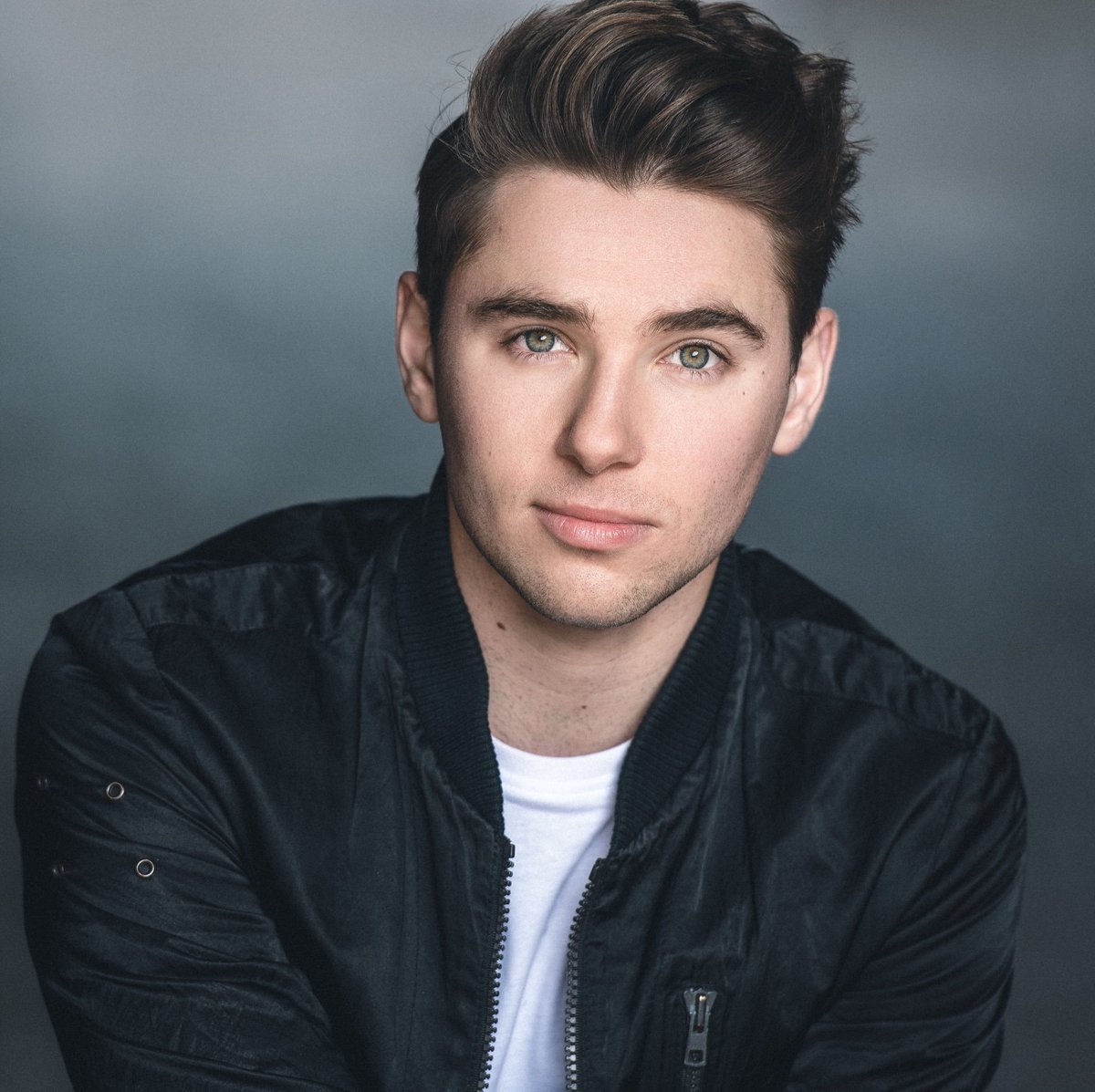 lhatalentlondon's tweet photo. Alex Lodge has now started rehearsals for the title role in Jack &amp; The Beanstalk (@LighthousePoole ) (@alexanderlodge) (@DuncanReevesLtd ) Have a super run Alex! #TeamLHA #Pantomimetime https://t.co/WINxRyUrbM