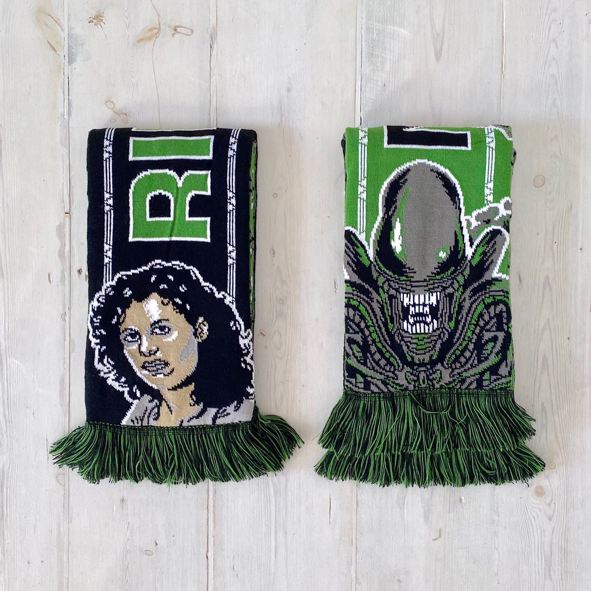 Introducing our Alien v Ripley half-and-half scarves! Super limited numbers. On sale NOW from shelfheroes.com