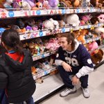 Photo by Kelly Cares Foundation (@KellyCares)
