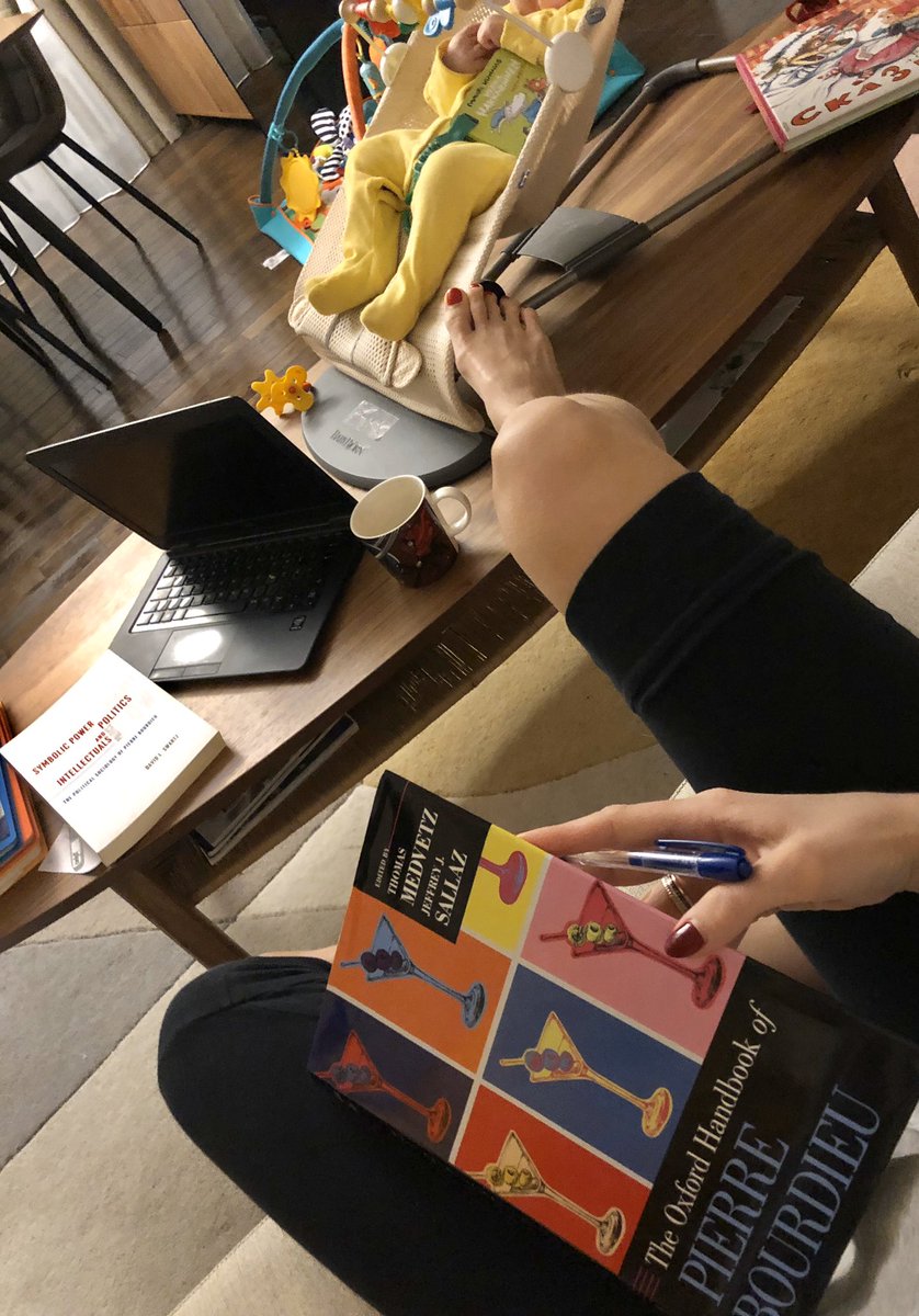 JuliaBethwaite's tweet image. Mastering my multitasking skills... #academicmums #phdlife #homeoffice