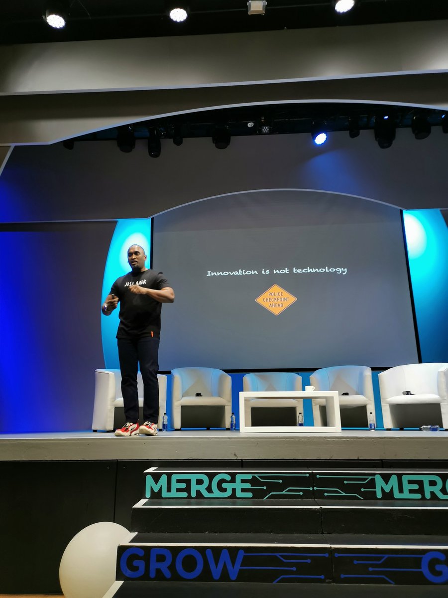 Tshiamobhuda's tweet photo. 🙌🏽🙌🏽🙌🏽 truth
#MERGEconf @OfferZen #MiWayDevelopers @miwayinsurance
Everyone is important, We can all make a difference!

Innovation is not technology https://t.co/V8VOiZaZWD