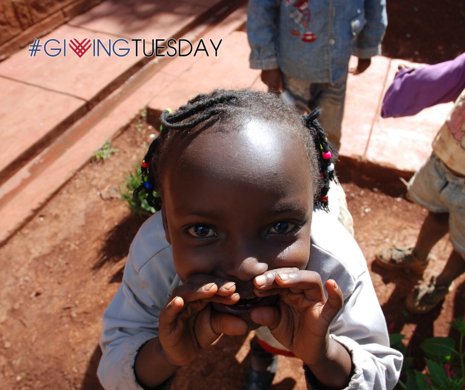 Heute ist #GivingTuesday! 
Du willst dieses Jahr zur #Weihnachtszeit nicht wieder im Konsum ersticken und lieber einen Teil an #Menschen in #Not etwas abgeben und was #Gutes tun?
Dann spende jetzt hier und unterstütze unsere Projekte in #Afrika.
amrefgermany.de/jetzt-mithelfe…