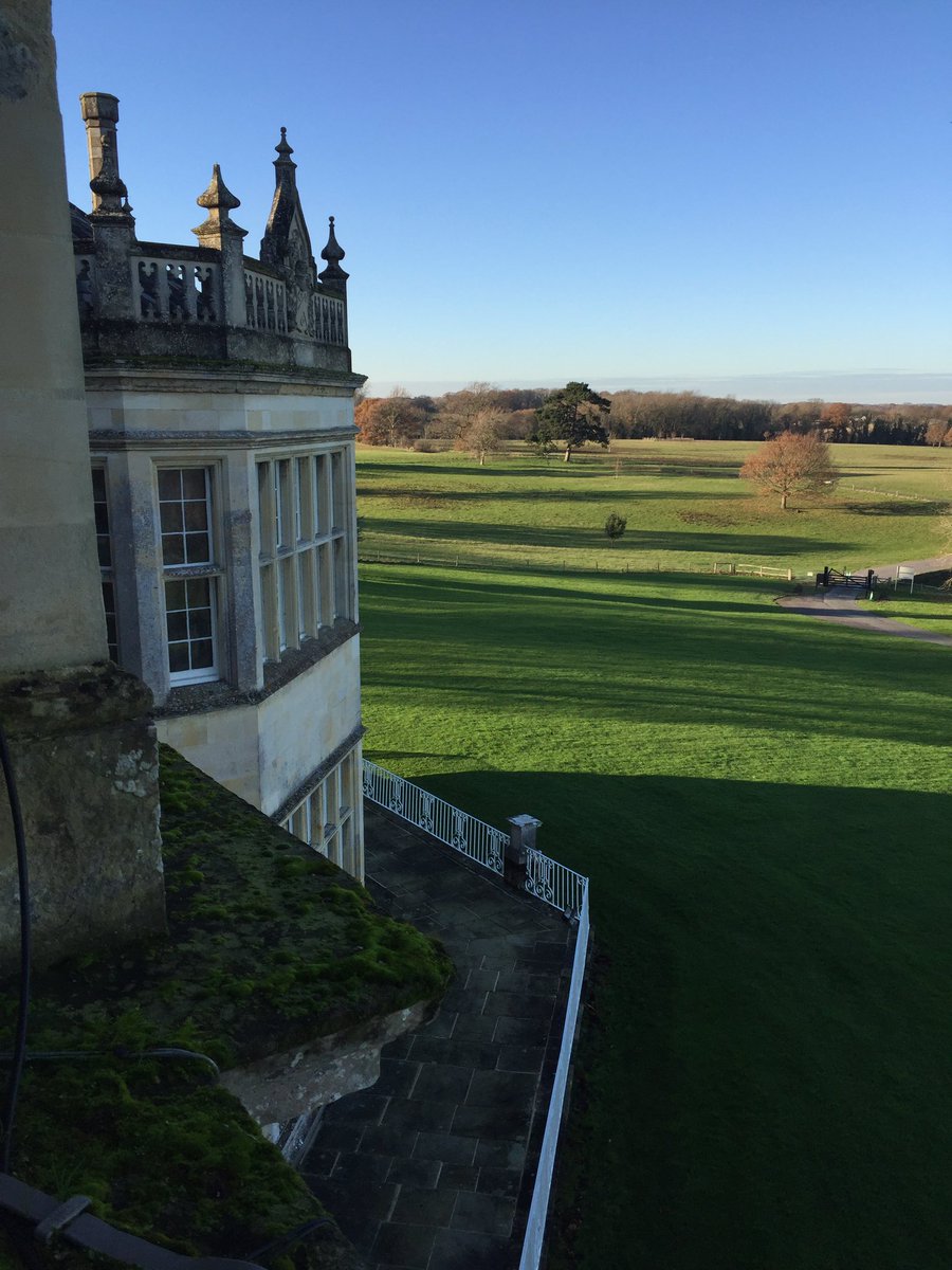 RichRobWP's tweet photo. Looking forward to welcoming the @cheveningfco scholars to @WiltonPark for the #Chevening climate emergency COP tomorrow - #CheveningatWP Info at: https://t.co/NNYnc6e5Gv https://t.co/K9VcOIfgFs