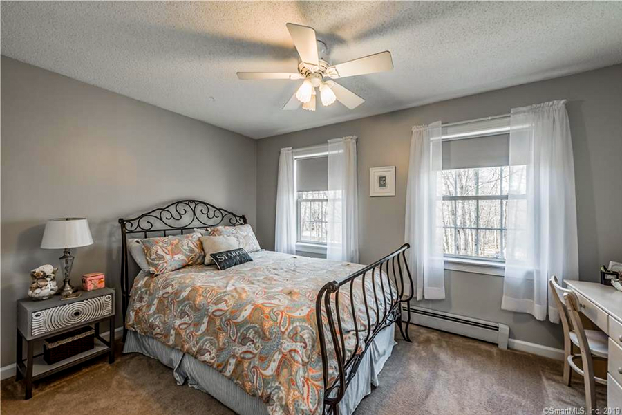 HommatiNetwork's tweet photo. 31 Rolling Hills Trail, Bolton, CT 06043
https://t.co/4md4yGYDUq
#Hommati #ctrealestate #homesforsale #connecticuthomes #ctrealty #fairfieldcounty #fairfieldcountyrealestate Amy Rio - Realtor https://t.co/TkRJkXOMVi