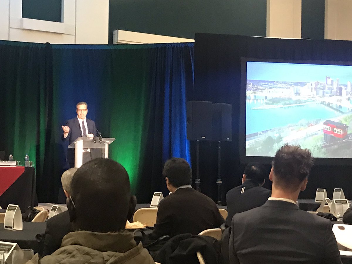 ITUatUNHQ's tweet photo. At #STEMaiCMU @wilcoxjeff giving very interesting keynote on importance of building bridges inside &amp; outside organizations for digital transformation that goes beyond digitalization &amp; the role that tech can play to help do that. A deeper connection needed bw industry &amp; academia. https://t.co/z3Z0pi0q1i