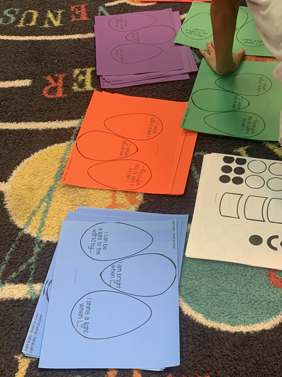 Mrs. Englant is creating SEL opportunities in her Morning Meeting! #SELebrateKISD @KellerISDSEL