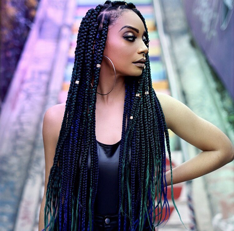 JessicaJolia's tweet image. 22 days ‘til Christmas so...22 retweets unlocks the next giveaway. 🥰 🎁