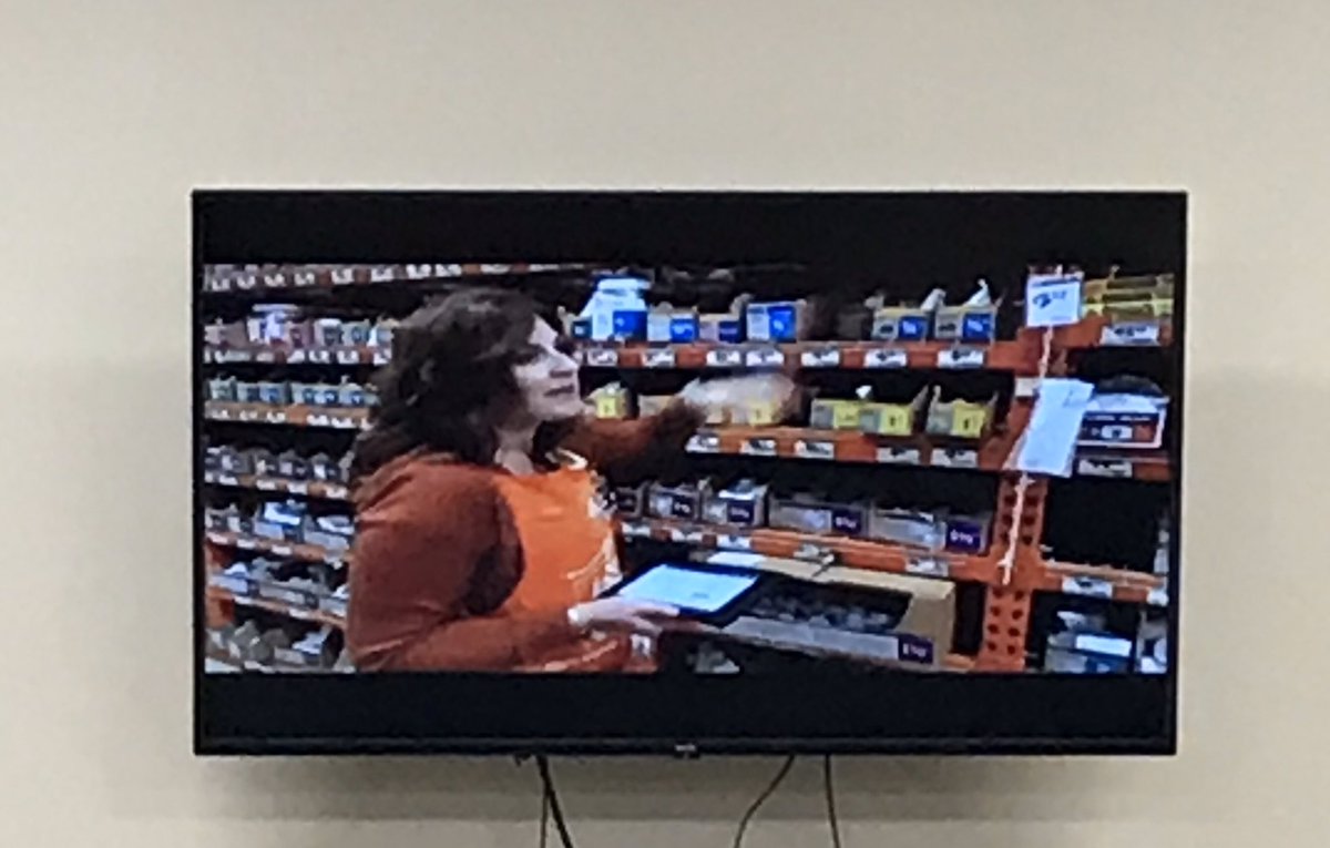 GibbyRocks10's tweet photo. Nice Recognition for one of the Mid Atlantic’s own Meghan Rohrbaugh #METBroadcast #METMidAtlantic @Meghan_HDMET #HDMET Congrats Meghan!!! https://t.co/gb5MtPoj45