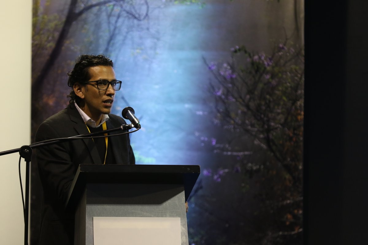 inst_humboldt's tweet photo. “En los últimos 20 años hemos transformado casi el 6% de nuestra cobertura vegetal, estamos en umbrales críticos de la existencia”
Andrés Avella – Instituto Humboldt
#ForoBosqueSeco
Transmisión en: https://t.co/RtcZZCAUx8 https://t.co/vI9uoRH2kQ