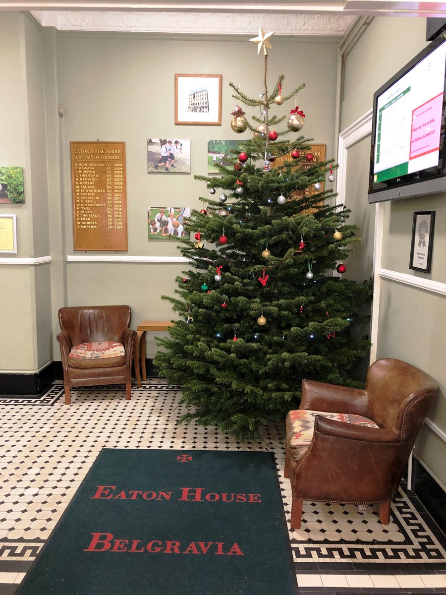eatonhousesch's tweet image. Oh Christmas tree, Oh Christmas tree!  Jingle bells are ringing as two beautifully decorated trees at Belgravia and the Manor set a seasonal mood. #EatonhouseSchools #ChritstmasIsHere #SchoolTree