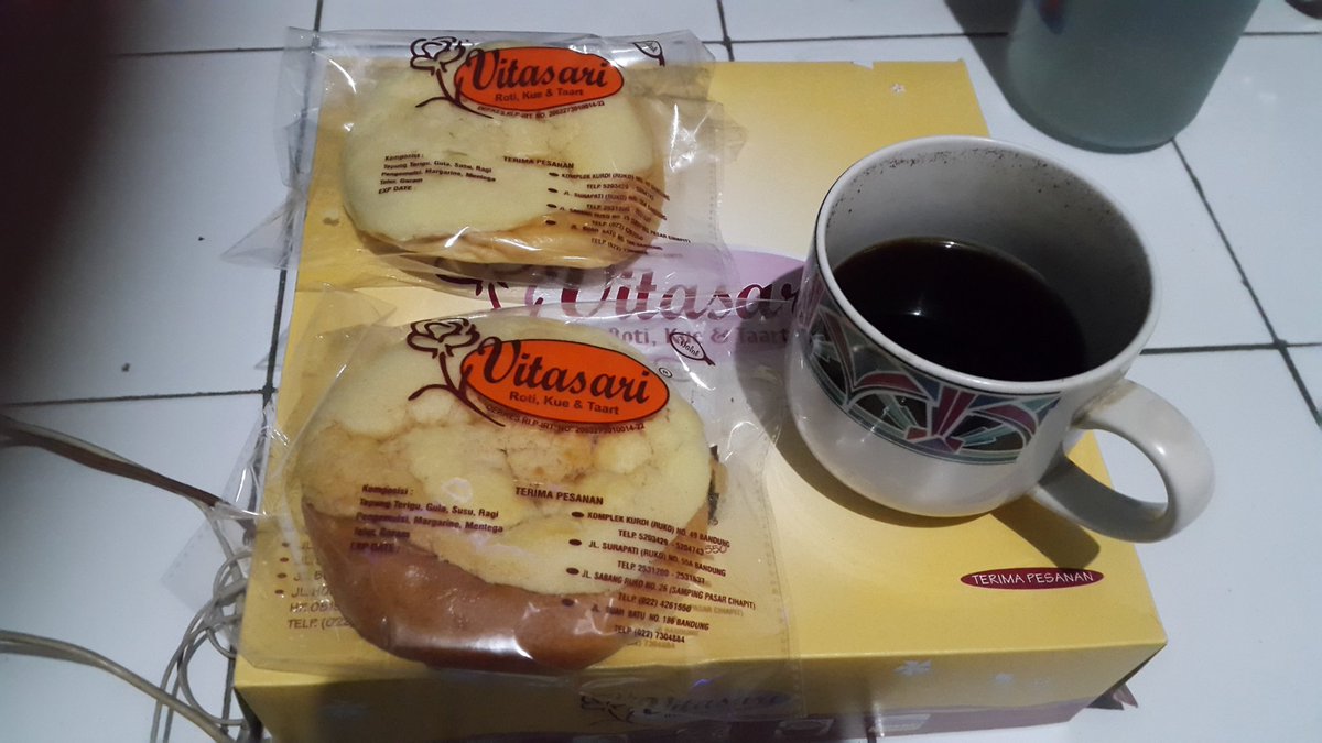 <a href="/MozadAis/">Ais Mozad</a> Ngopi teh 

#312DECIsuci