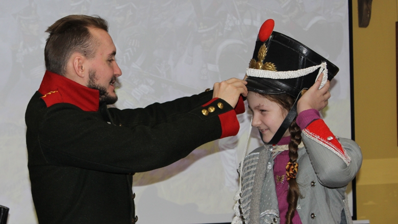 8 декабря Кутузовская изба приглашает на музейный праздник в честь Дня Героев Отечества 🇷🇺
Вход свободный‼
1812panorama.ru/visitors/museu…