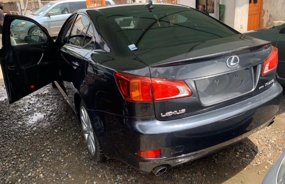OrcbLimited's tweet image. Lexus IS250 2010 model, Tokunbo, Clean &amp;amp; working perfectly, all you have to do is buy &amp;amp; drive, nothing to fix, Price tag is #4.2M, location (Ikeja) if interested or you need any other car or you want to Sell/Fix your car contact us on 08180910184 or orcbagents@gmail.com