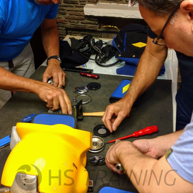 hstrainingpro's tweet photo. ¡Gracias a todos los participantes del curso TÉCNICO KIRBY MORGAN!

Estaremos anunciando por las redes sociales próximas fechas.

#kirbymorgan #tecnico #hstraining #argentina #divelab
Kirby Morgan Dive Systems HS Training https://t.co/BNxu3v45eE