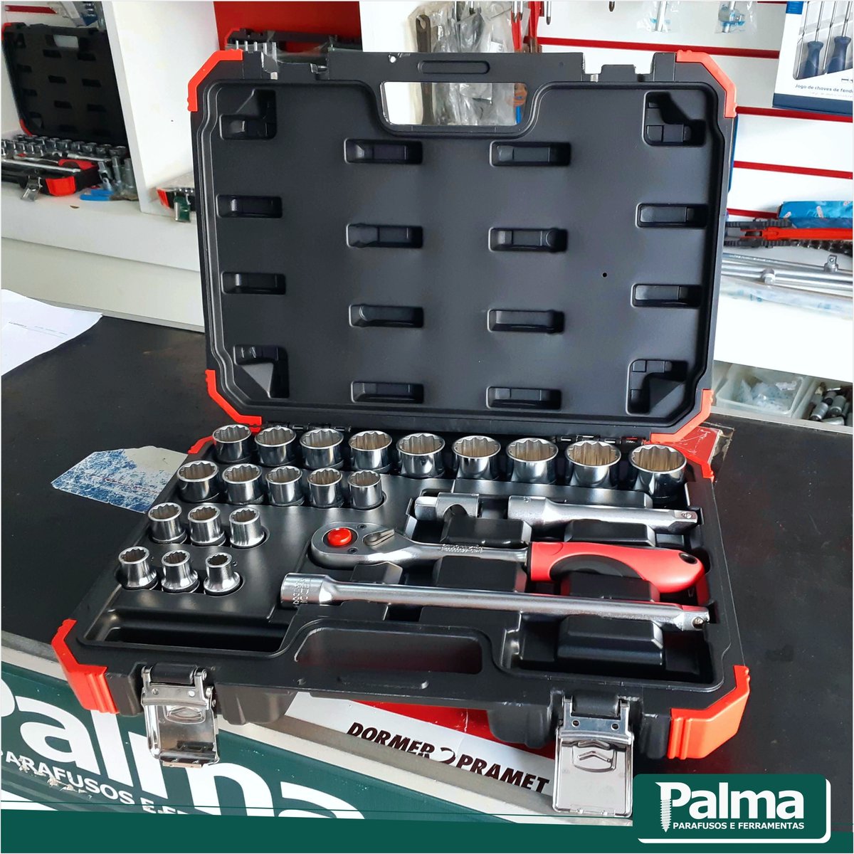 palmaparafusos's tweet photo. A linha #GedoreRed da @gedorebrasil é a união perfeita de design, ótimo custo benefício e uma qualidade excelente.
⠀
🔩 Jogo de soquetes de 1/2" Gedore Red de 24 peças foi produzido com materiais resistentes e de qualidade.
⠀ https://t.co/O4FVhUJCVp