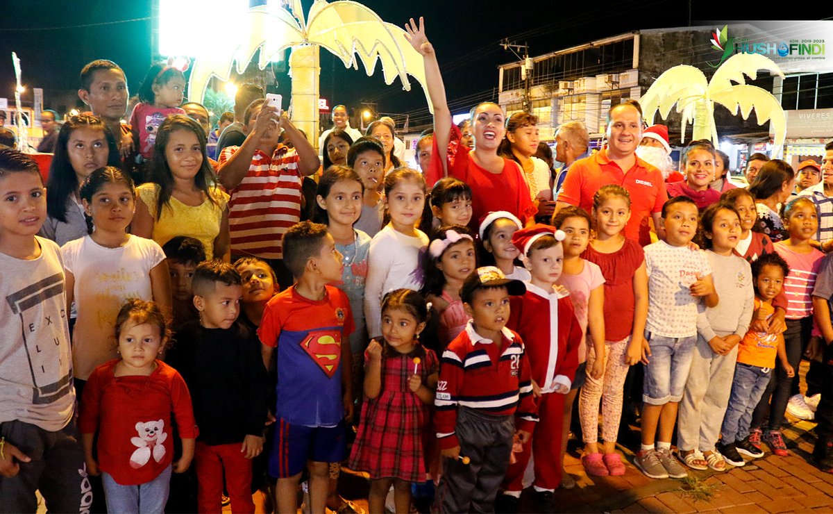 AShushufindi's tweet photo. #Shushufindi  inició  la celebración de las tradiciones navideñas, una época que nos invita a vivir en familia a compartir en comunidad y para ello hemos programado diferentes actividades, dando la oportunidad para que el comercio se active y así dinamizar la economía local. https://t.co/45qhvMGC1o