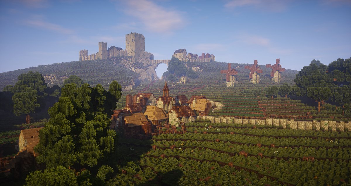 WesterosCraft's tweet photo. House Farring in the Crownlands
#GameOfThrones #ASOIAF #Minecraft https://t.co/XfJfDzfogC