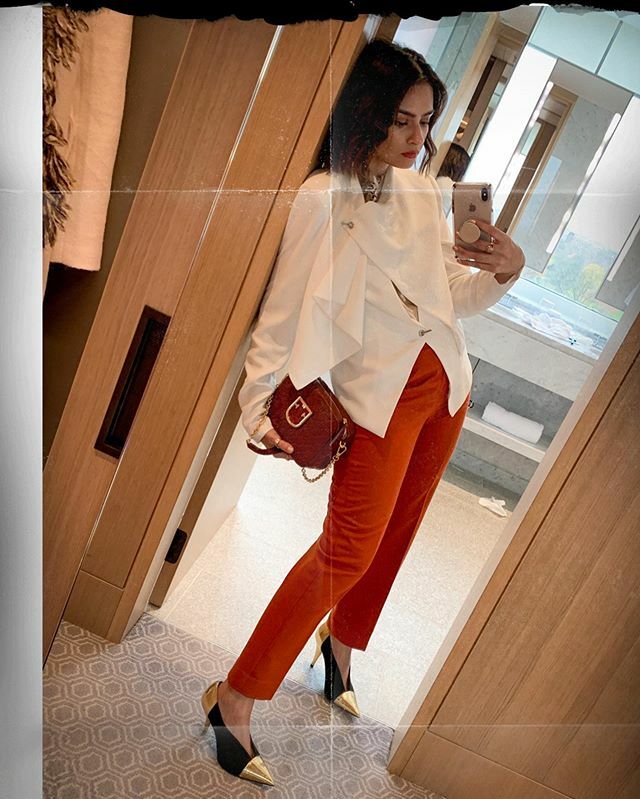 RealShrads's tweet photo. Orange is color of joy, warmth, heat, sunshine, enthusiasm, creativity, success, encouragement, happiness, fun.. Maybe that's why I wear it too much? What color do you wear the most? https://t.co/Tq56b0H4op https://t.co/IHwivJKQRd