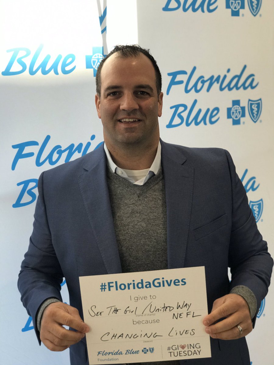 FLBlue's tweet photo. Not only is @philjleejax a snazzy dresser, he supports organizations like @see_the_girl and the @unitedwaynefl on this #GivingTuesday and everyday. He is one of the reasons #FloridaGives https://t.co/j37pSoeep8